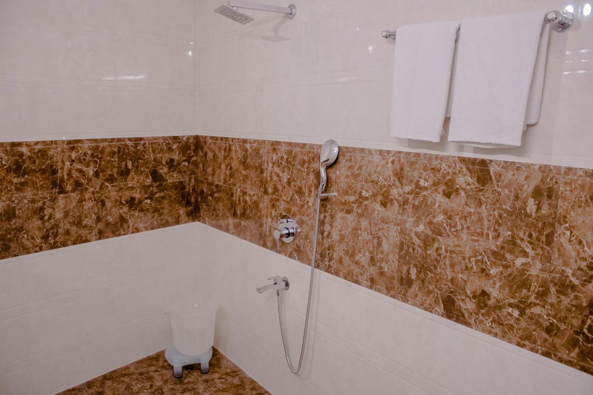 Hotel Airport City Near Delhi International Airport New Delhi Ngoại thất bức ảnh